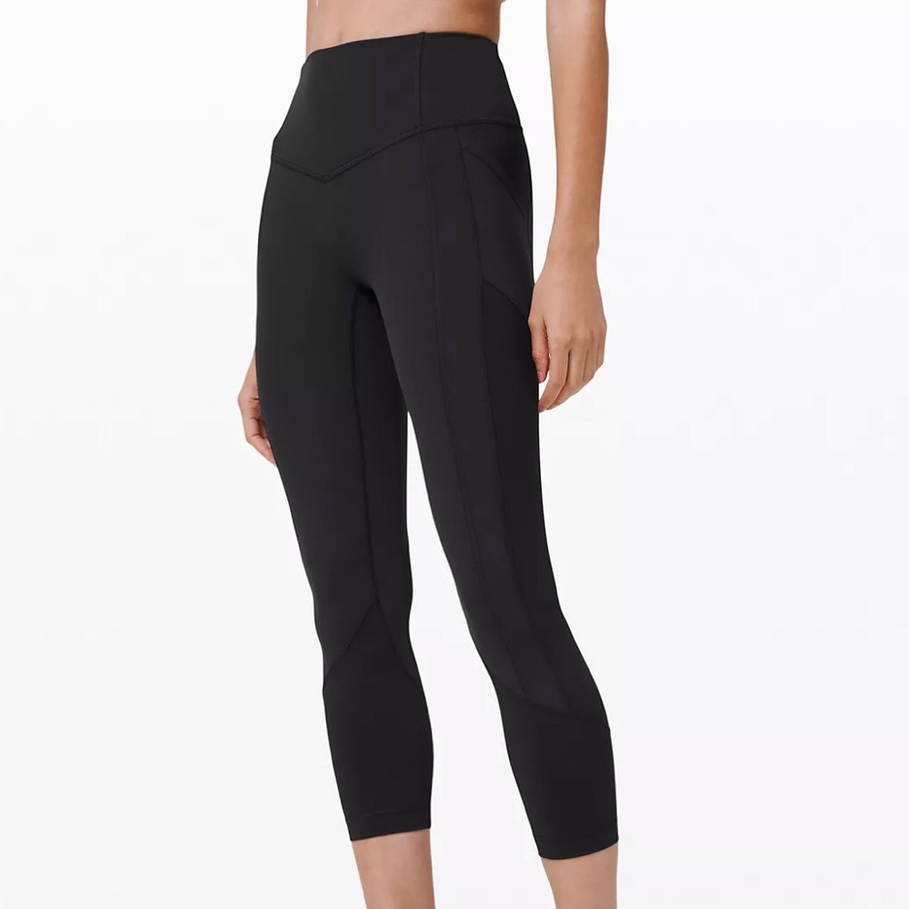 Lululemon - All The Right Places 23”